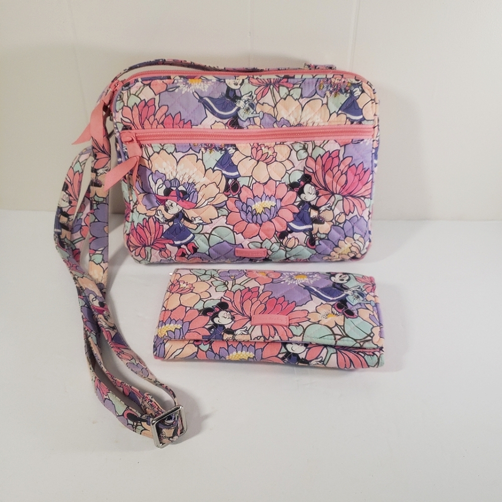 Vera Bradley Disney Minnies Garden Party Triple Compartment Crossbody & Wallet
